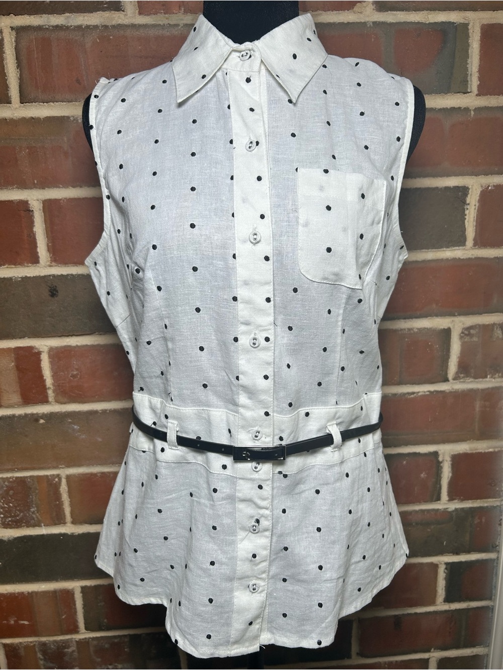 Carole Little White Linen Polka Dot Button Front Top with Black Dots